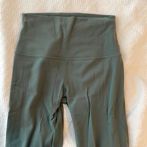 Lululemon align crop 21”